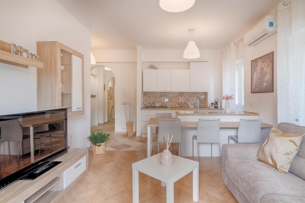 Appartement La Fine Del Mondo à Trieste Extérieur photo